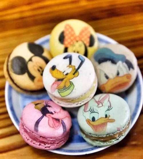 上海迪士尼游客愛上超大火雞腿 迪士尼熱門美食盤點(組圖)