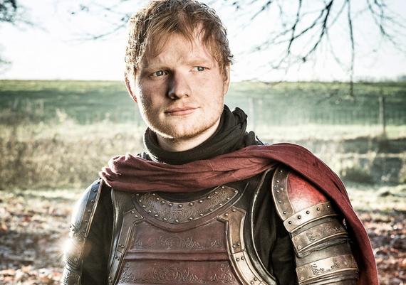 《權游》首集黃老板現身 他的作用不止是清唱一段BGM