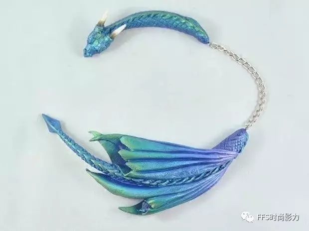 《權力的游戲》女主們的高定服裝燒到了時尚圈（組圖）