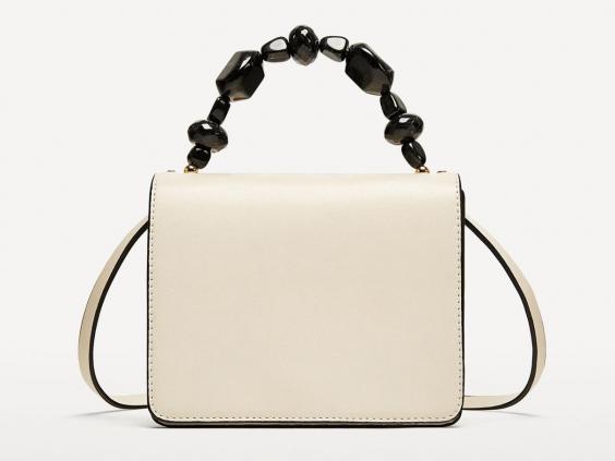 今夏最火爆的時尚包包 你集齊了幾款？