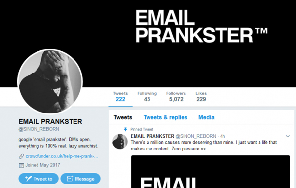 英“網絡神騙”戲耍白宮官員 多人相繼中招