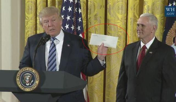 奧巴馬留給特朗普的“卸任信”遭曝光，他都說了啥？