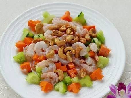 謝耳朵最愛的中餐原來是它！歪果仁眼中那些中餐的真相……