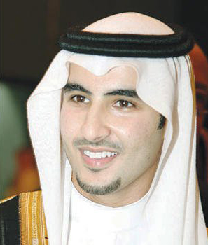 這個不準女性開車的國家，終于要有女司機啦！