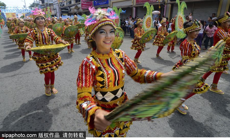 民族的才是世界的 探尋最美傳統服飾（組圖）