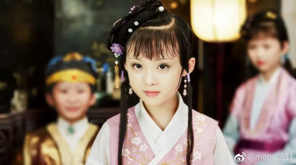 小戲骨版《紅樓夢》演技炸裂，眼角眉梢都是戲，哪個萌娃最得你心？