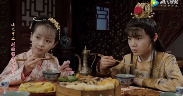 小戲骨版《紅樓夢》演技炸裂,眼角眉梢都是戲,哪個萌娃最得你心?