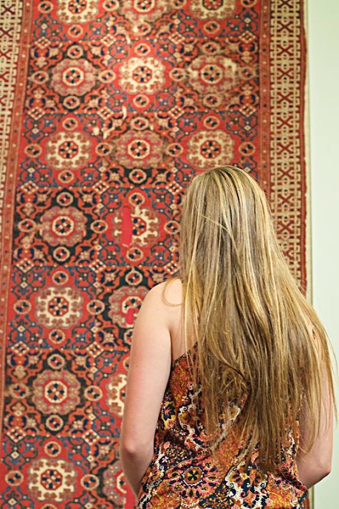 別人在美術館看畫，我在美術館拍照（組圖）