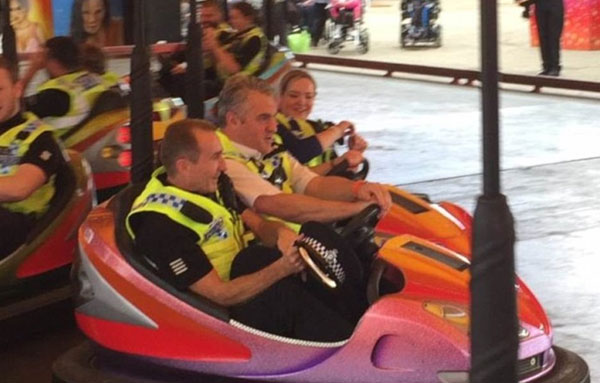 英國警察宣布以后不再管偷竊搶劫！群眾反應(yīng)炸了！