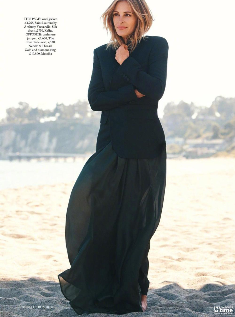 誰(shuí)會(huì)信這是快50歲的朱莉婭·羅伯茨？ 奧斯卡影后登《時(shí)尚芭莎》（組圖）