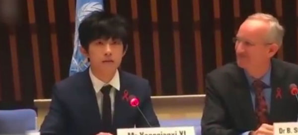 易烊千璽關(guān)曉彤做青年代表亮相世衛(wèi)總部 現(xiàn)場(chǎng)做全英文演講