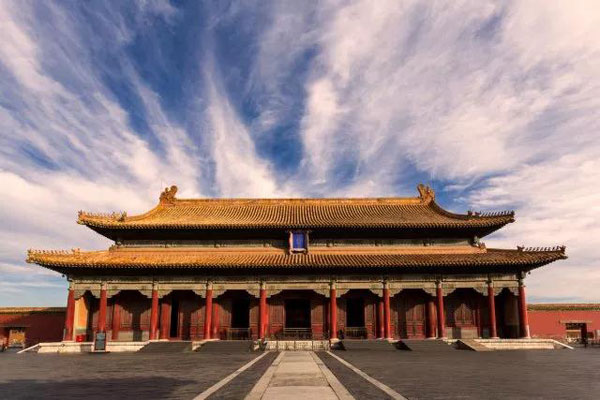 習近平特朗普同游故宮！那些讓特朗普驚嘆的殿、樓、齋，用英文怎么說？