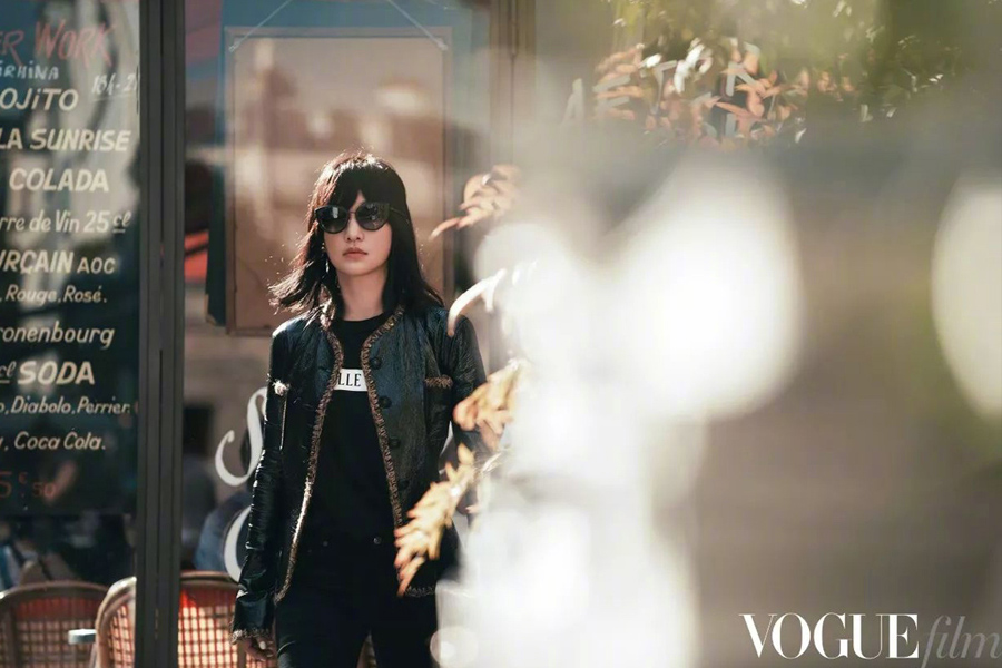 胡歌周迅合體拍時(shí)裝短片 演繹邂逅與離別似經(jīng)典電影（組圖）