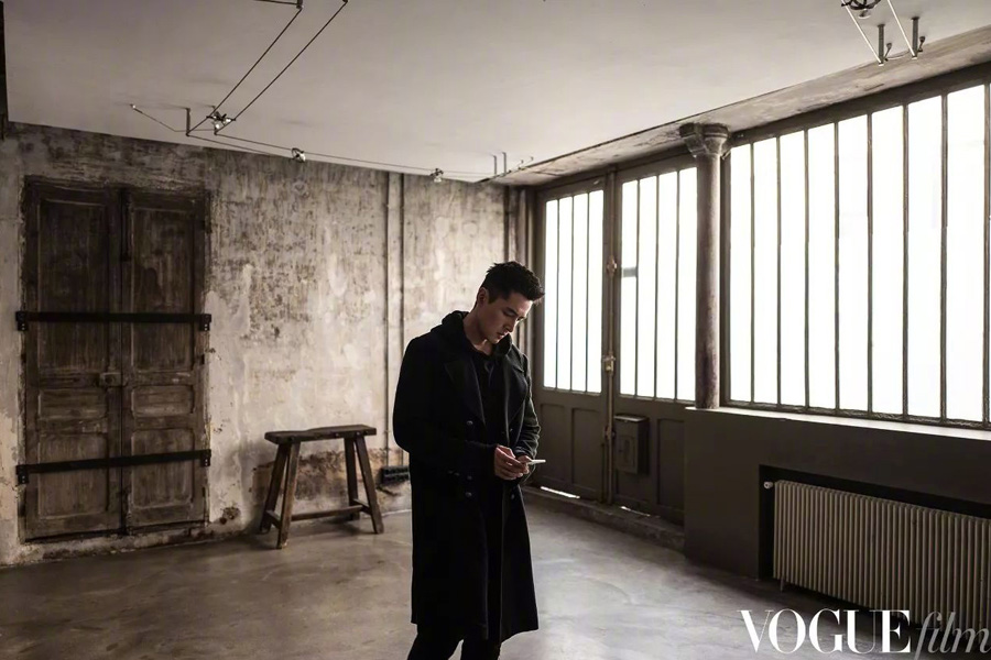 胡歌周迅合體拍時裝短片 演繹邂逅與離別似經典電影（組圖）