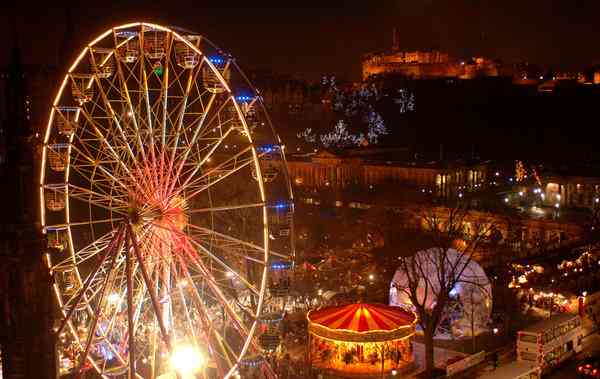 圣誕節去哪兒最有節日氣氛?這份出行指南告訴你