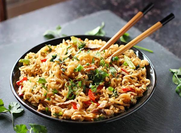 中國人不愛吃泡面了？熱心的BBC深入分析原因，有理有據(jù)，無法反駁