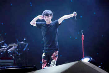 2017年最火的網(wǎng)絡(luò)流行語(yǔ)是這些!