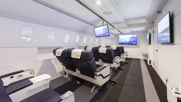 日本航空公司:300元讓你坐頭等艙去巴黎