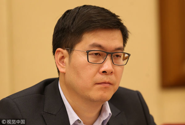 聚焦兩會：馬化騰、董明珠、雷軍等企業大佬都說了啥?