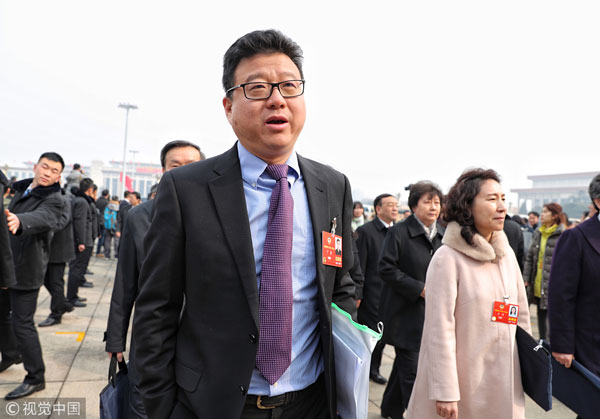 聚焦兩會：馬化騰、董明珠、雷軍等企業大佬都說了啥?