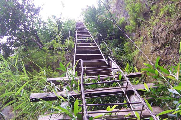 夠膽你就來:中國最驚險的戶外景點(組圖)