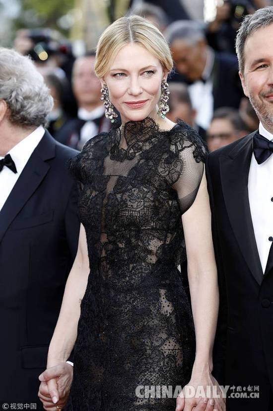 李宇春郭富城領(lǐng)銜中國(guó)軍團(tuán)亮相 戛納紅毯刮起中國(guó)風(fēng)（組圖）