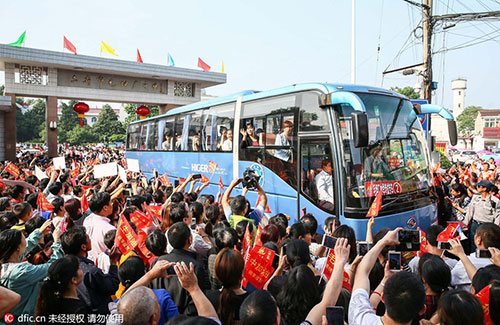 第一批“00后”都參加高考了 今年高考有啥不一樣？