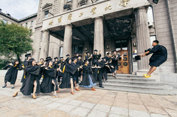 畢業照拍了沒？來看看今年最火的畢業照創意