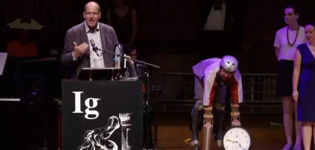 老鼠性生活、胯下看世界……今年的“搞笑諾獎”還是那股熟悉的奇葩味道