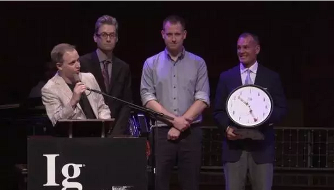 老鼠性生活、胯下看世界……今年的“搞笑諾獎”還是那股熟悉的奇葩味道