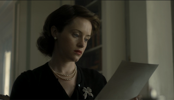 看英劇學口語:“過去的就讓它過去”