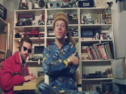 新生和學(xué)長(zhǎng)們天壤地別的10個(gè)看點(diǎn)(爆笑組圖)