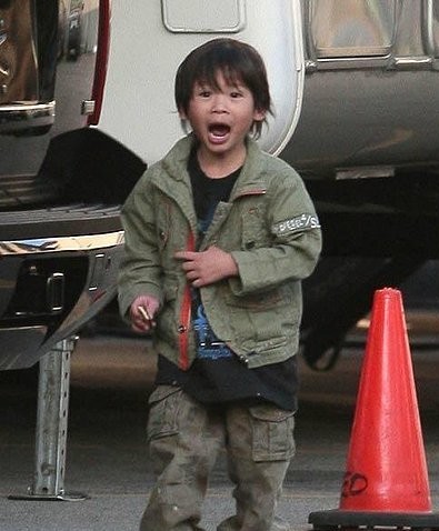 阿湯哥愛女蘇芮當選好萊塢最紅明星寶貝