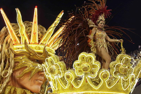 Brazil's carnival kicks into high gear