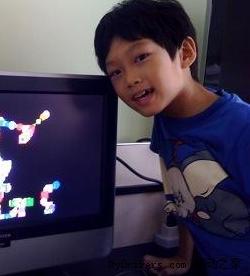 Kid writes iPhone program <BR>9歲男童開發手機軟件