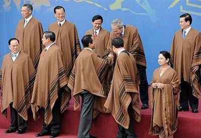 新加坡提前展示APEC峰會領導人服裝