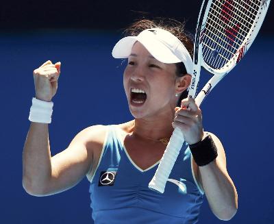 Grand Slam first sees Chinese semifinalists