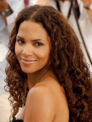 朱莉婭•羅伯茨獲評年度“最美麗人物”