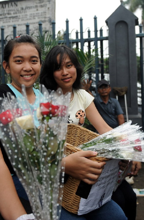 世界各地情侶迎接情人節