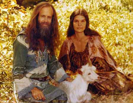 美國老人辦全球唯一注冊魔法學校