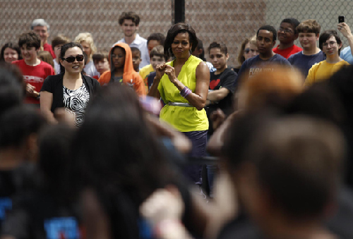 Michelle Obama dances for fitness event
