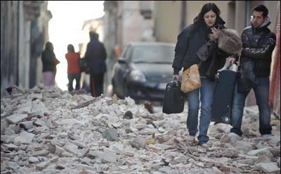 意科學(xué)家因強震前辟謠被控過失殺人