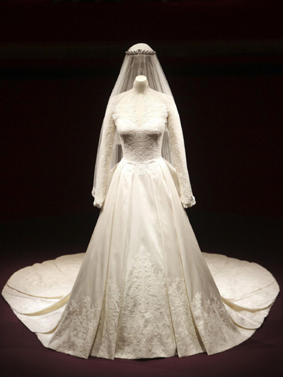 Catherine's wedding dress displayed in London