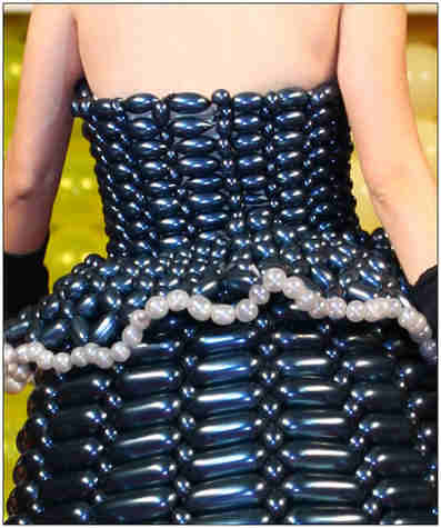 日本設計師打造氣球禮服