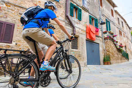 尼泊爾軍方每周五禁公車 促環保