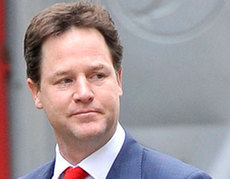 撒切爾去世:各界反應(yīng)(中英對照)