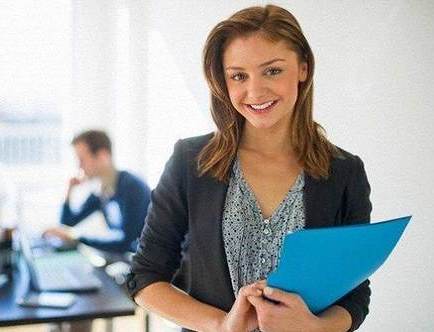 美國四成育兒家庭中女性為經濟支柱