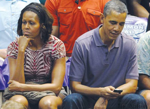 新書(shū)曝奧巴馬夫婦分房睡互不理睬