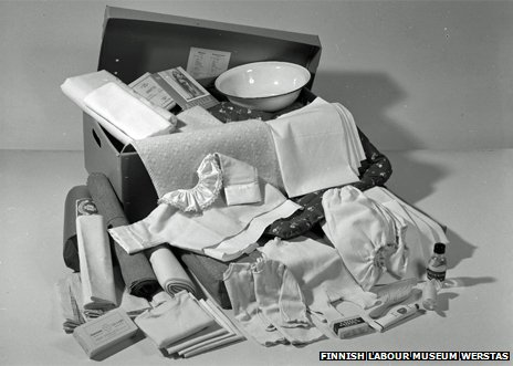 芬蘭寶寶為何睡紙箱？