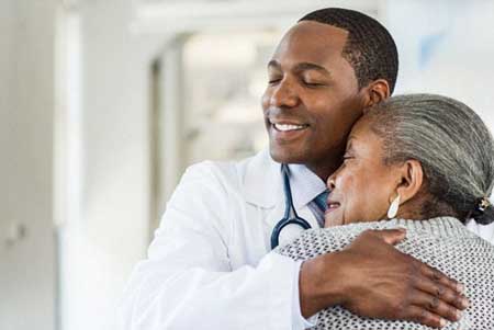 研究:醫患“互粉”對治療不利